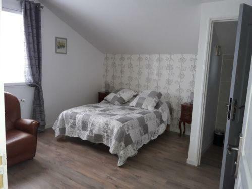 Aux Cadollines Bed & Breakfast Romenay Luaran gambar